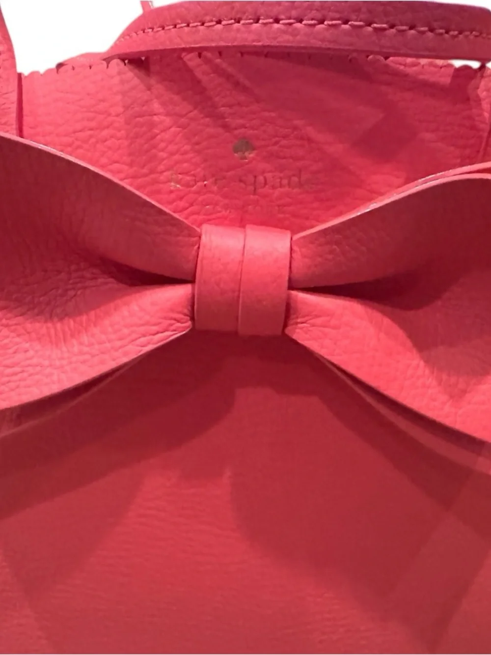 Kate Spade Vanderbilt Small Georgia Satchel Coral Bow Scalloped Leather Handbag - Picture 5 of 11